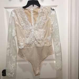 Body suit with sequence